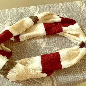 Infinity scarf